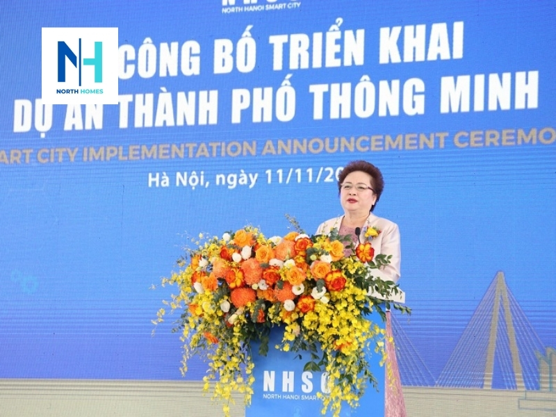 Chủ tịch Tập đoàn BRG Nguyễn Thị Nga phát biểu tại buổi lễ.